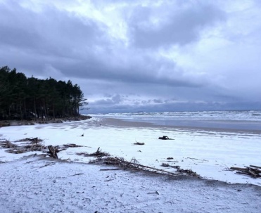 Najpiękniejsze zimowe Dębki nad morzem